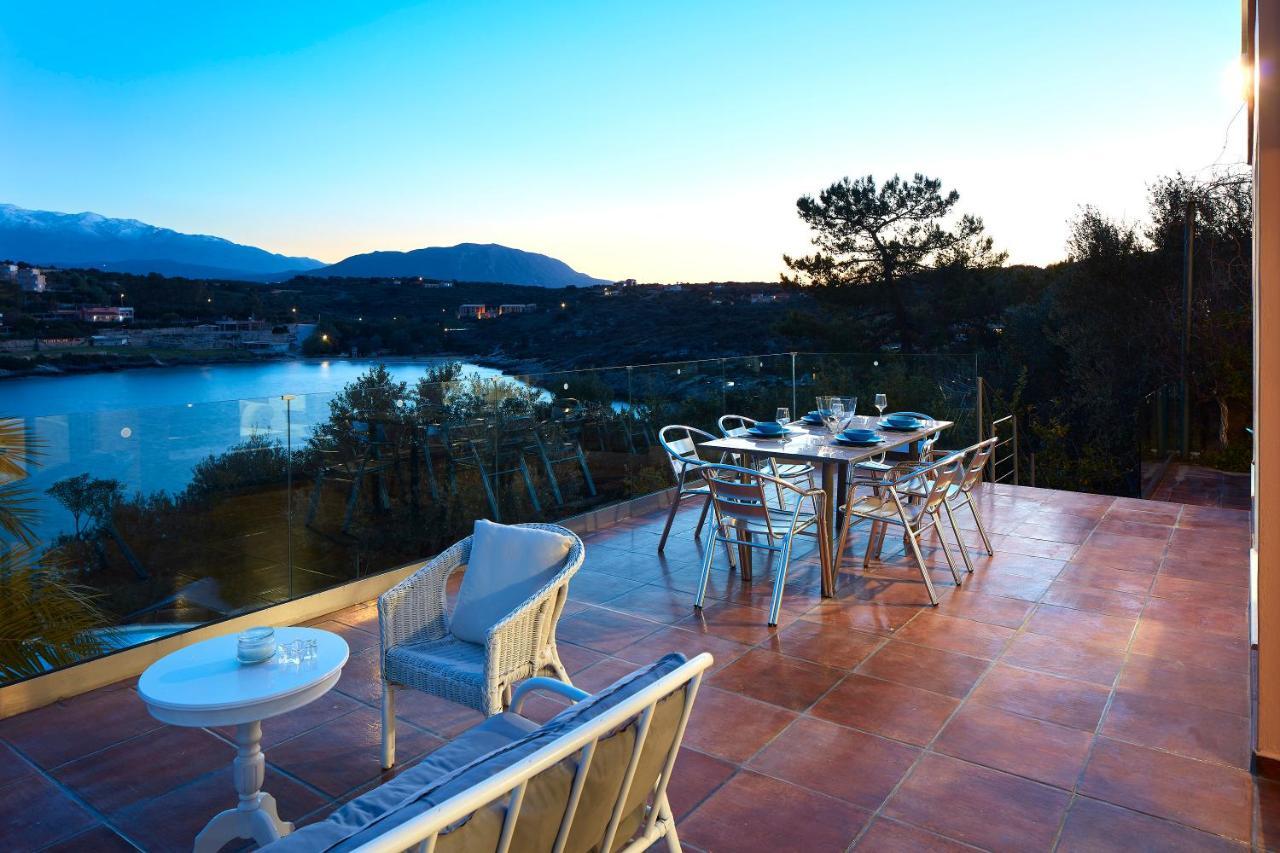 Seafront Villa Longobardi ハニア エクステリア 写真